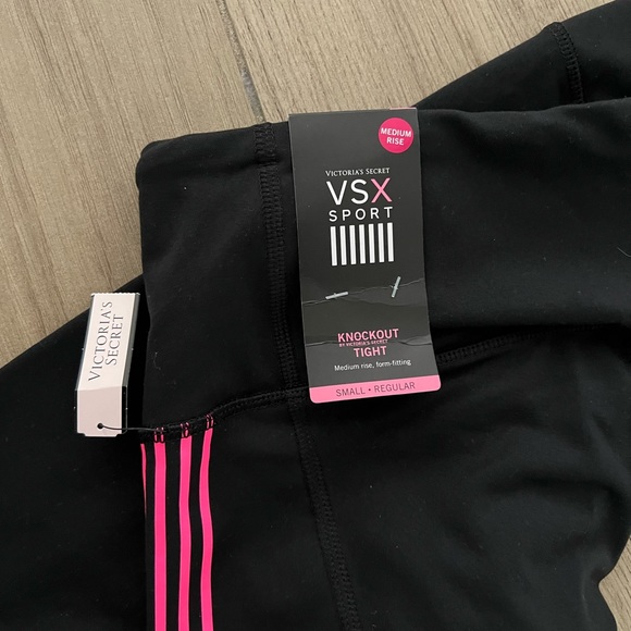 Victoria’s Secret Black Pink Knockout tights VSX - Picture 5 of 6